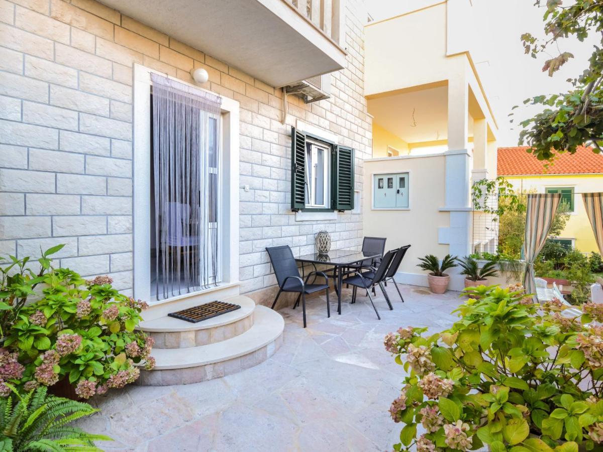 Apartment Ana - Brc100 By Interhome San Pietro di Brazza Esterno foto